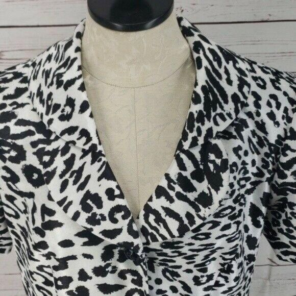 Dana Kay Black & White Cheetah animal Print Blazer Jacket Size 10 - Picture 4 of 8